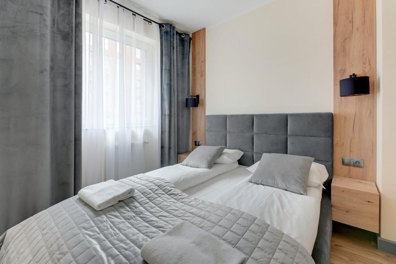 Angielska Grobla 5 Apartments Deluxe Old Town Гданьск Экстерьер фото