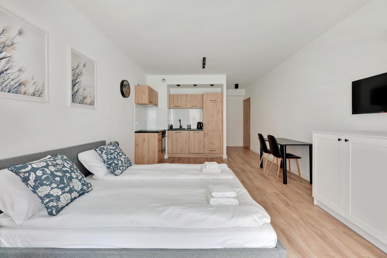 Angielska Grobla 5 Apartments Deluxe Old Town Гданьск Экстерьер фото